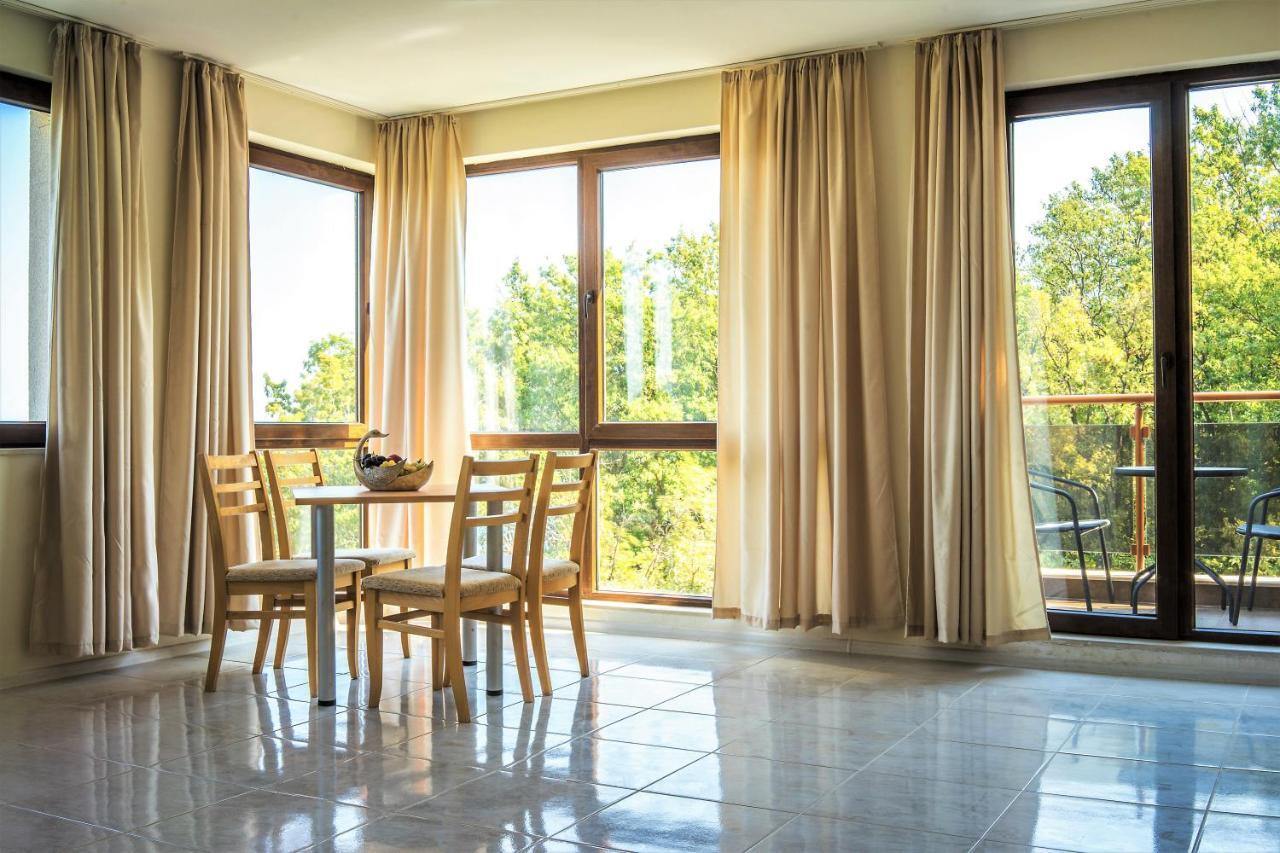 Moreto Seaside Aparthotel Obzor Eksteriør bilde
